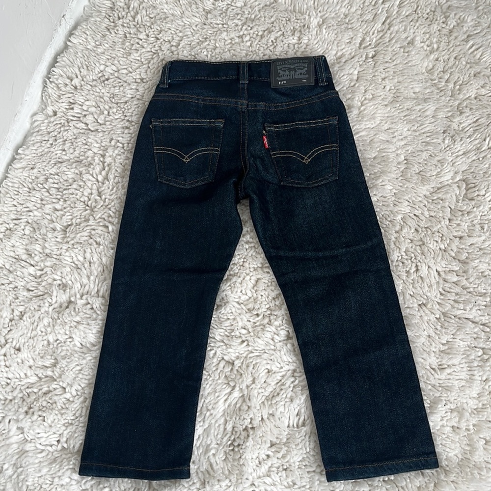 Levi’s 511 jeans. Reg size 4 boys slim.